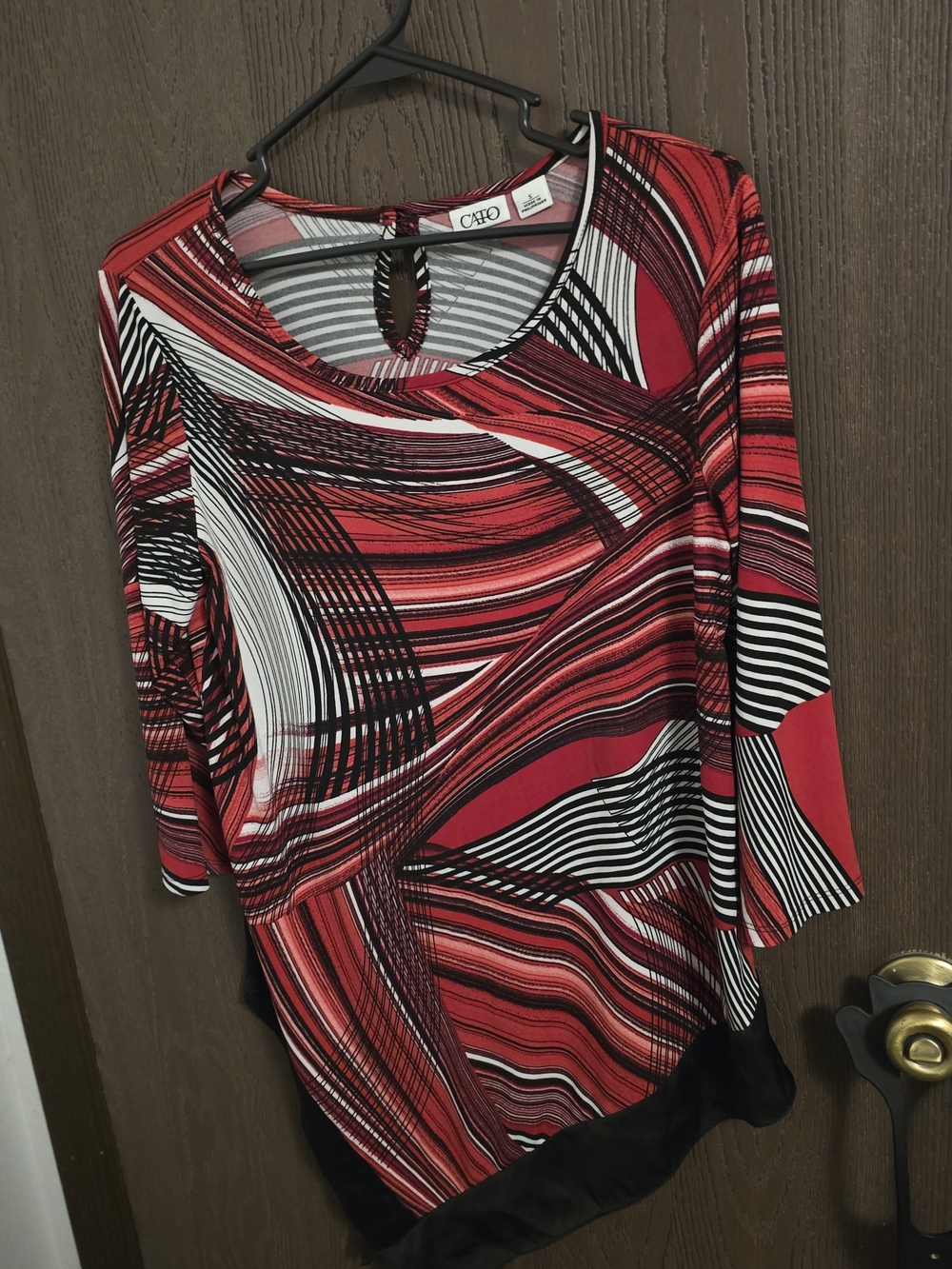 Cato Red Black and White Abstract Wave Tunic